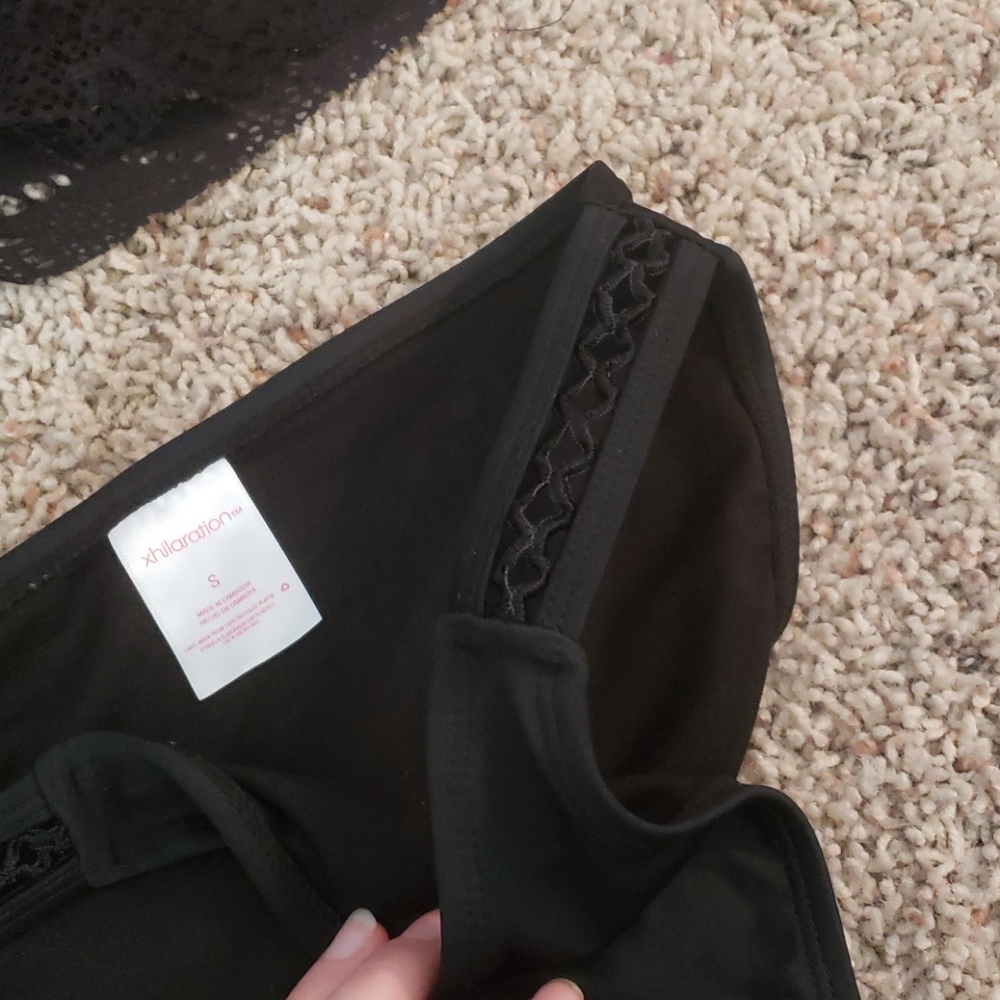 Bathing suit - Picture 3 of 4